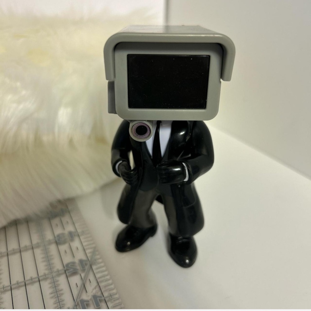SKIBIDI Toilet Mystery Figure  AS IS